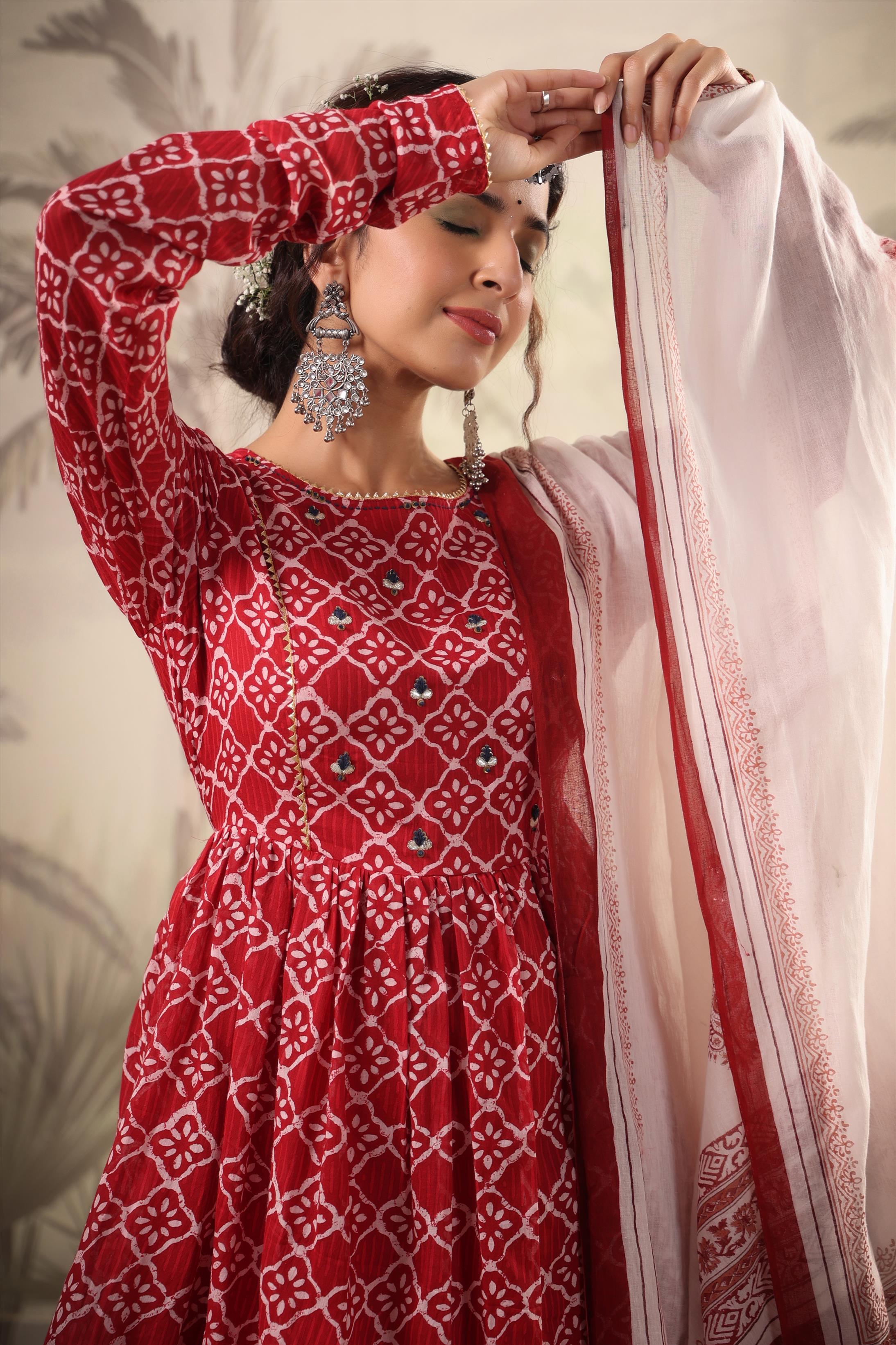 Red Cotton Mulmul Printed Kurti Sharara Dupatta Set With Belt