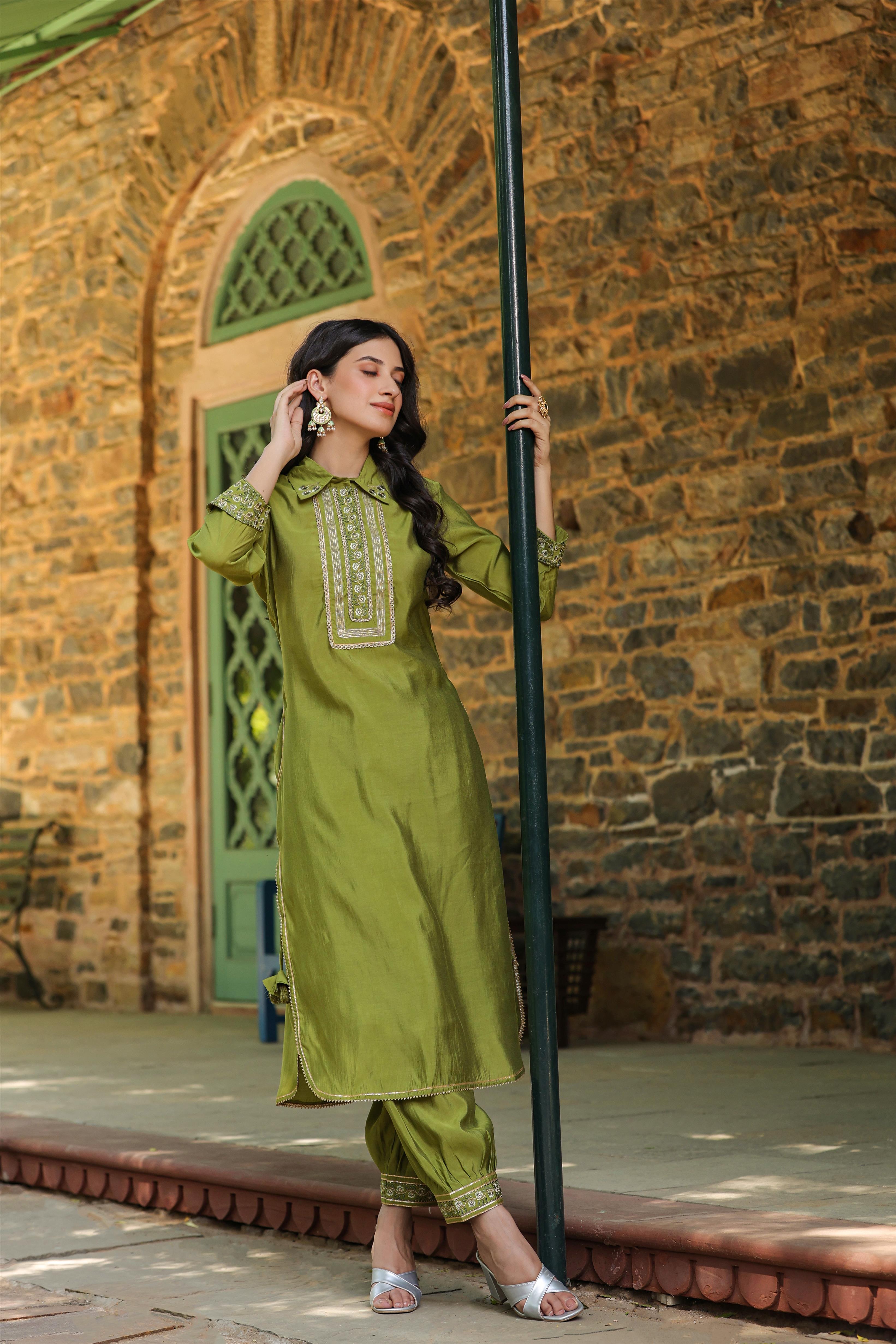 Green Modal Chanderi Yoke Design Pathani Suit Set (2 Pc)