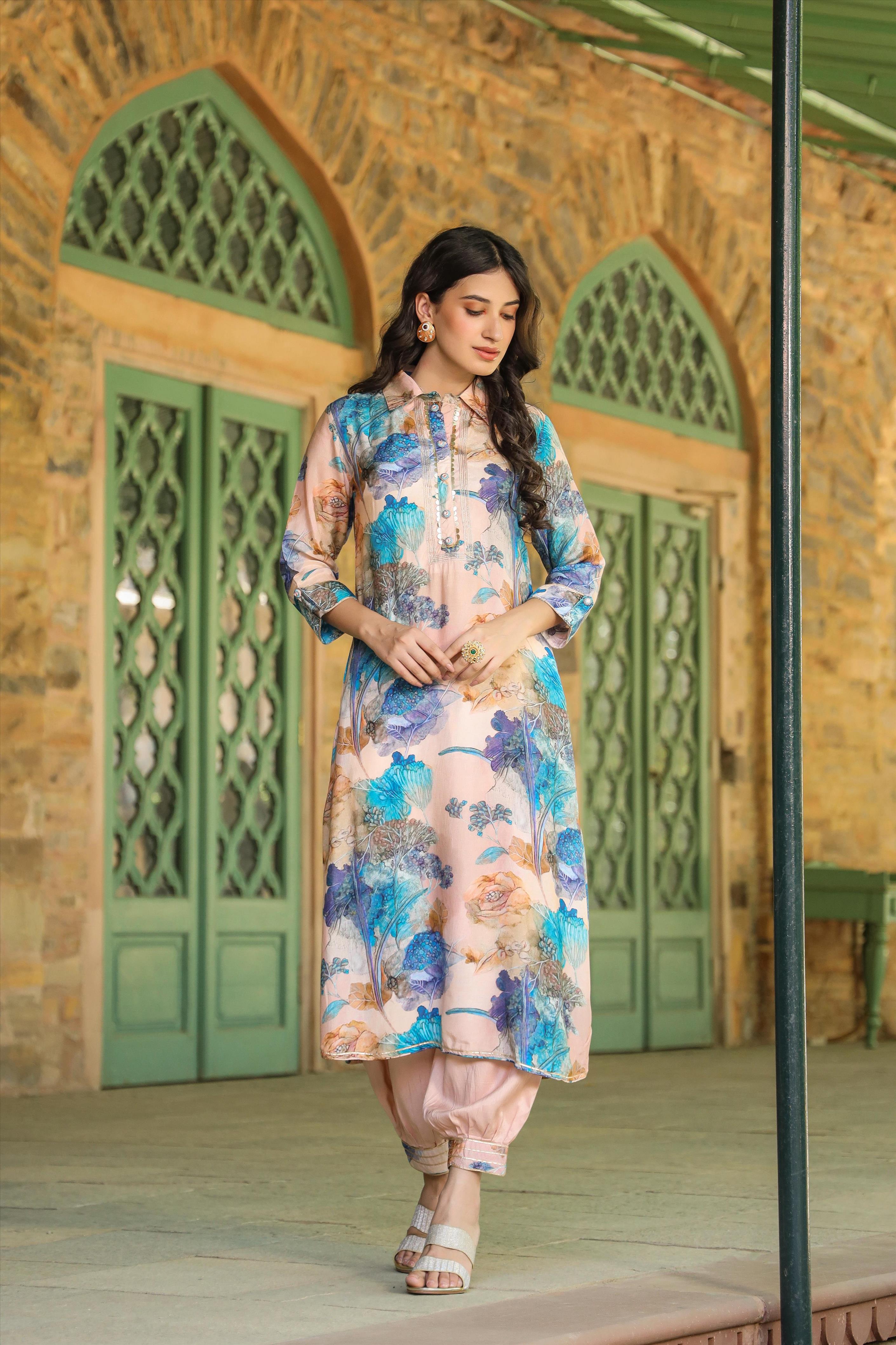 Peach Muslin Silk Floral Print Pathani Suit Set (2 Pc)