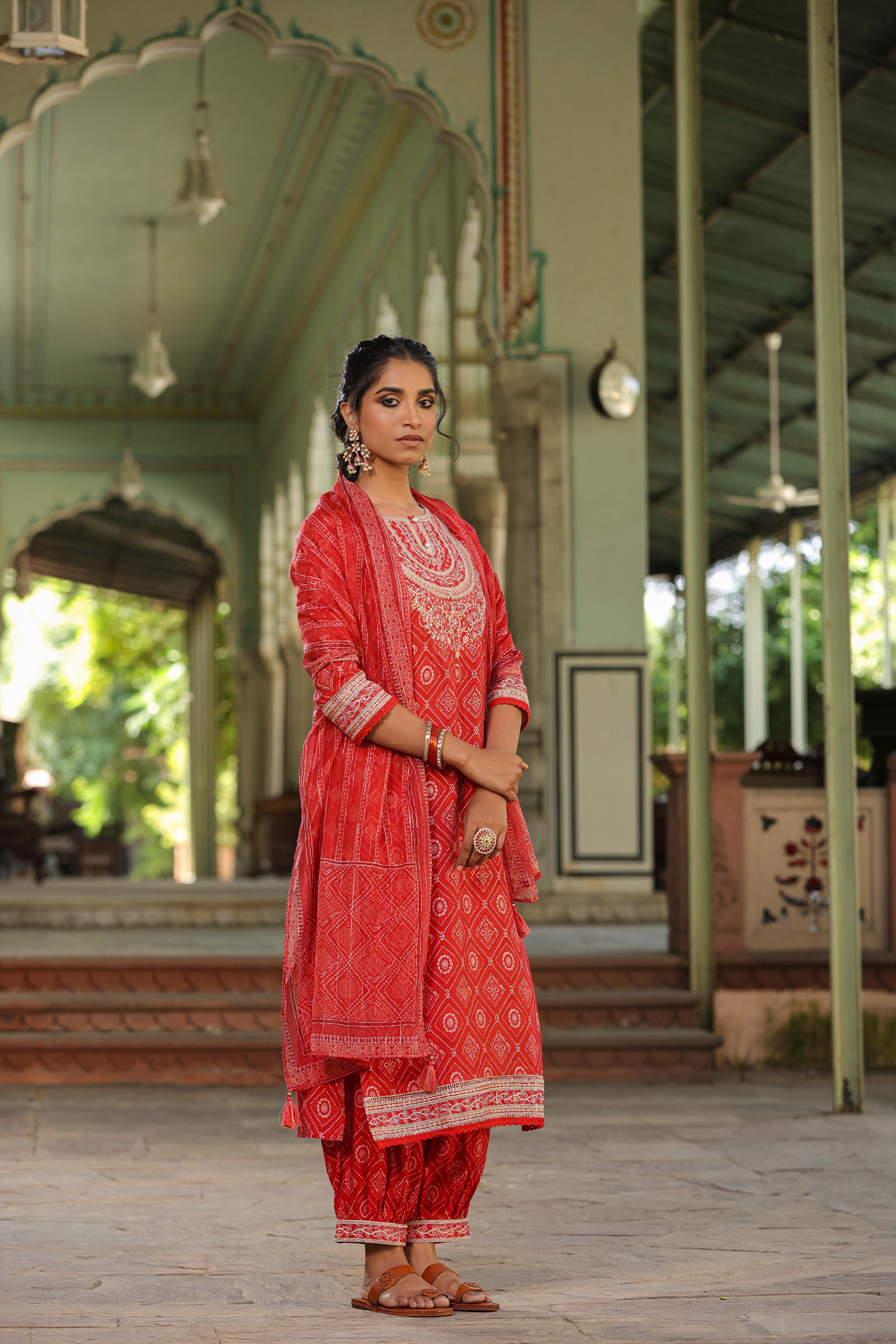 Red Modal Chanderi Bandhani Suit Set With Potli