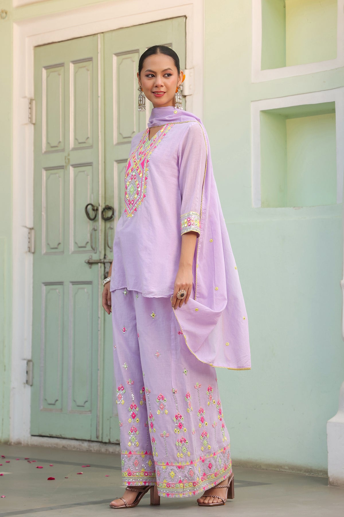 Lavender Mulmul Mirror & Sequin Embroidered Kurta Palazzo & Dupatta Set