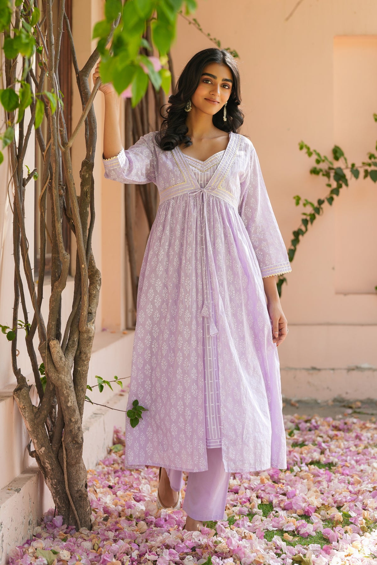 Lavender Cotton Mulmul Khari Printed Shrug, Kurta & Pant Set