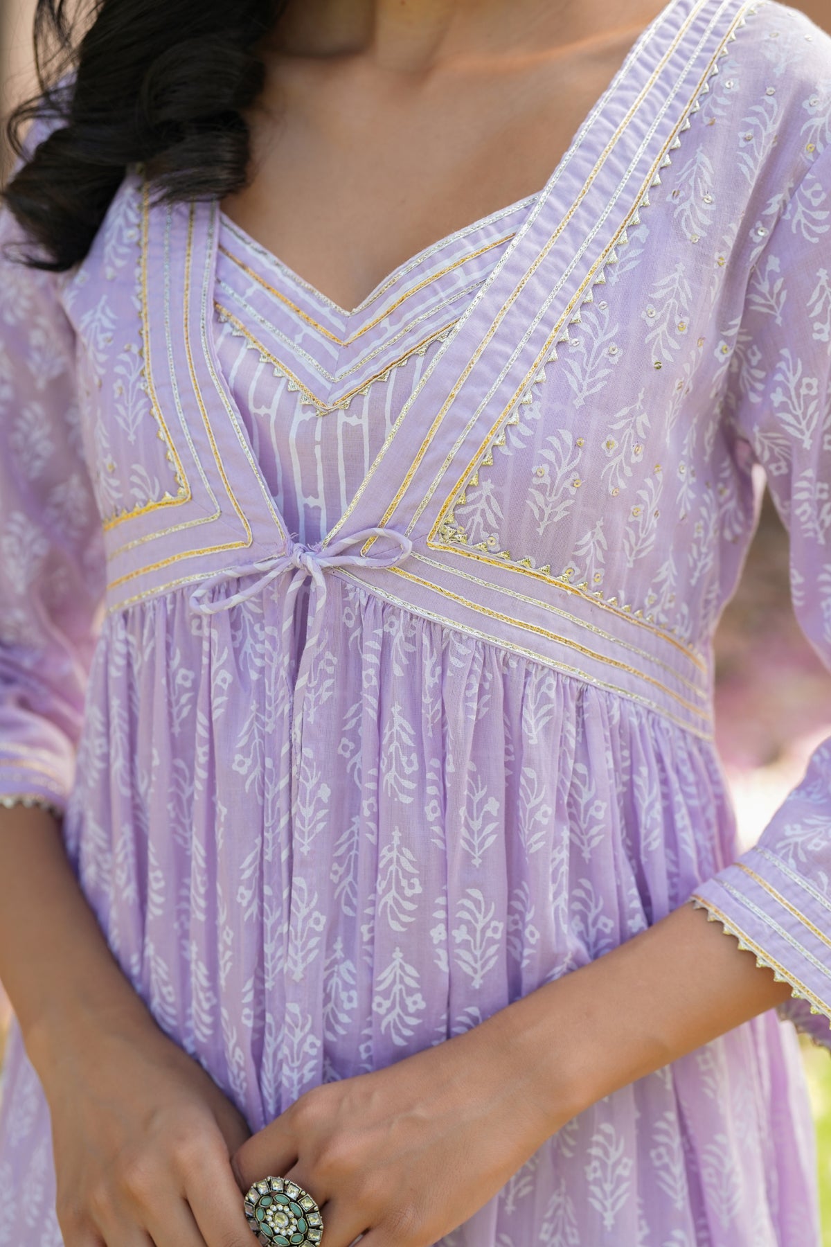 Lavender Cotton Mulmul Khari Printed Shrug, Kurta & Pant Set
