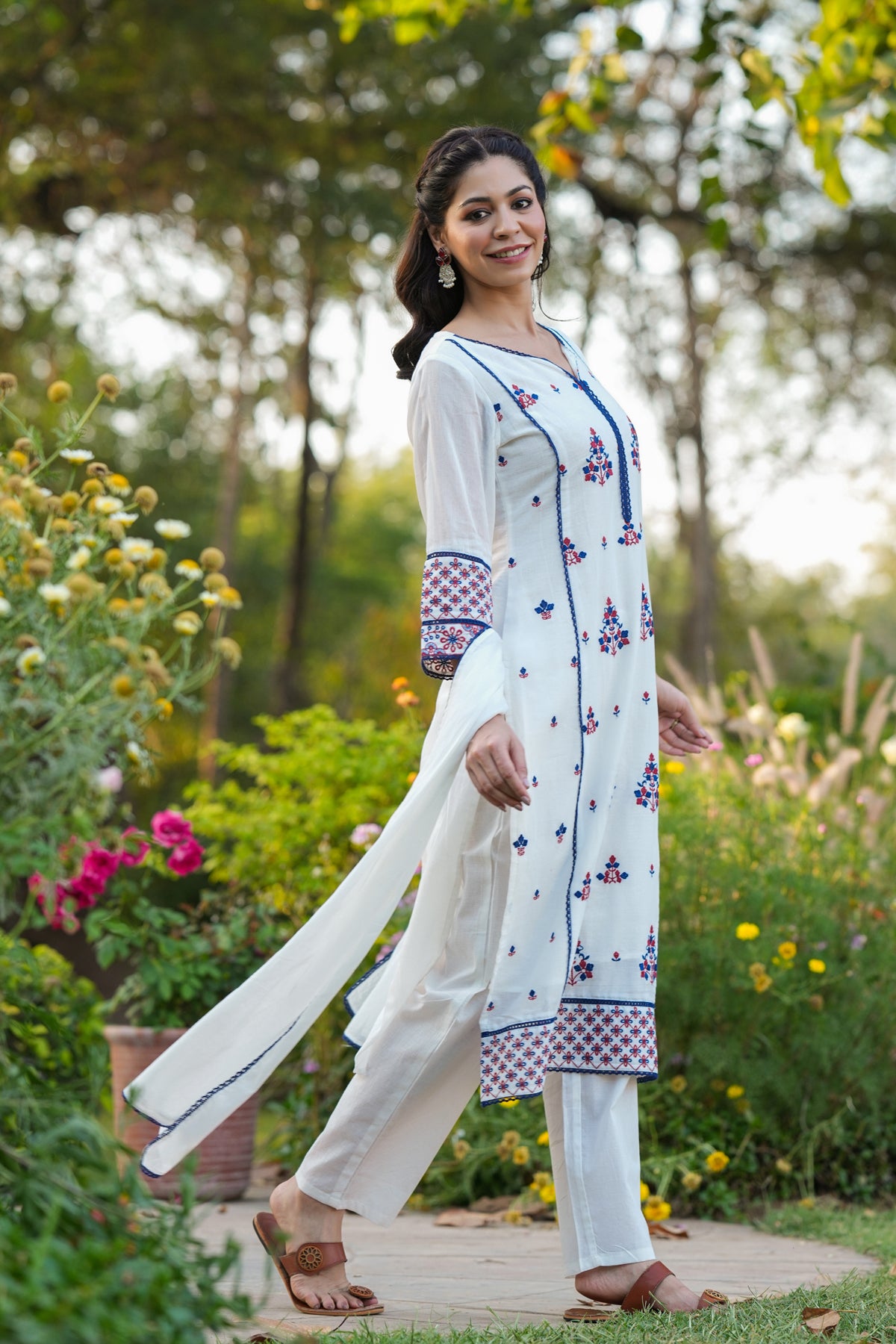 White Mulmul Embroidered Straight Suit Set