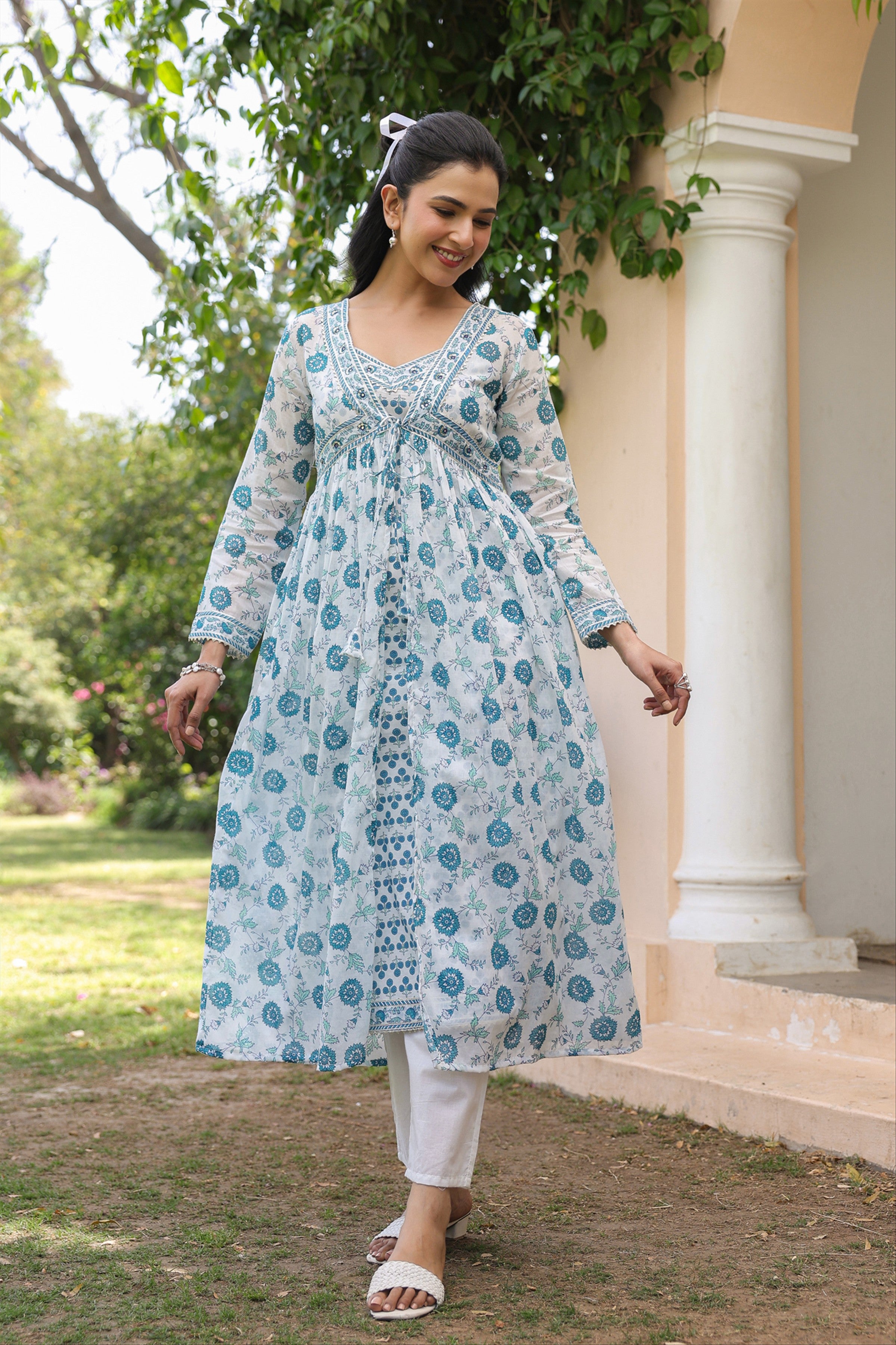 Teal Cotton Mulmul Block-Printed Shrug, Kurta & Pant Set