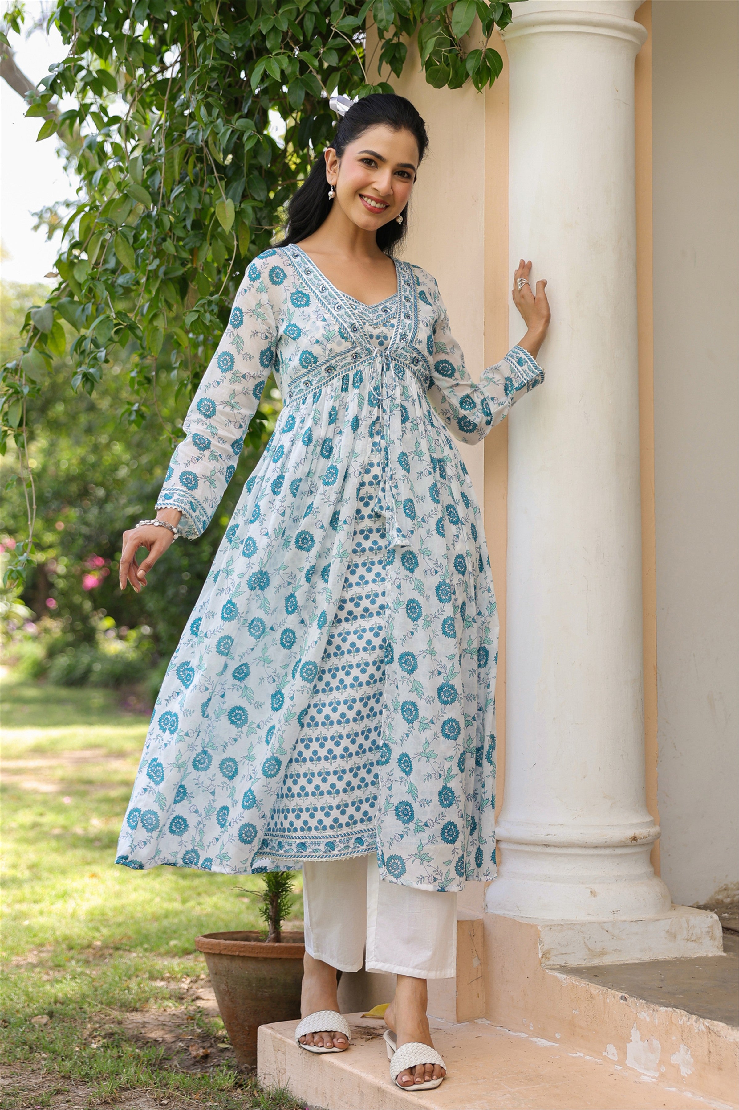 Teal Cotton Mulmul Block-Printed Shrug, Kurta & Pant Set