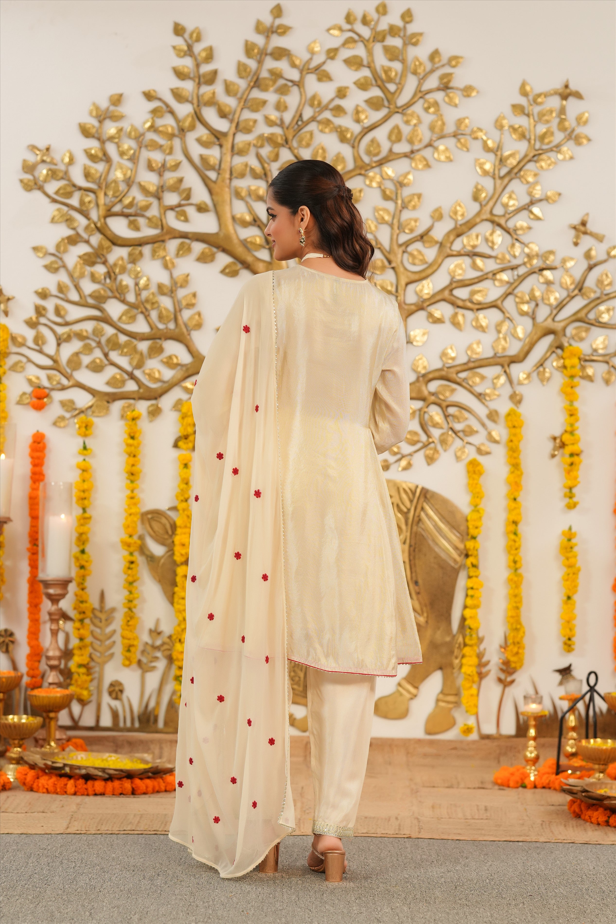 Ivory Shimmer Tissue Embroidered Anarkali Set