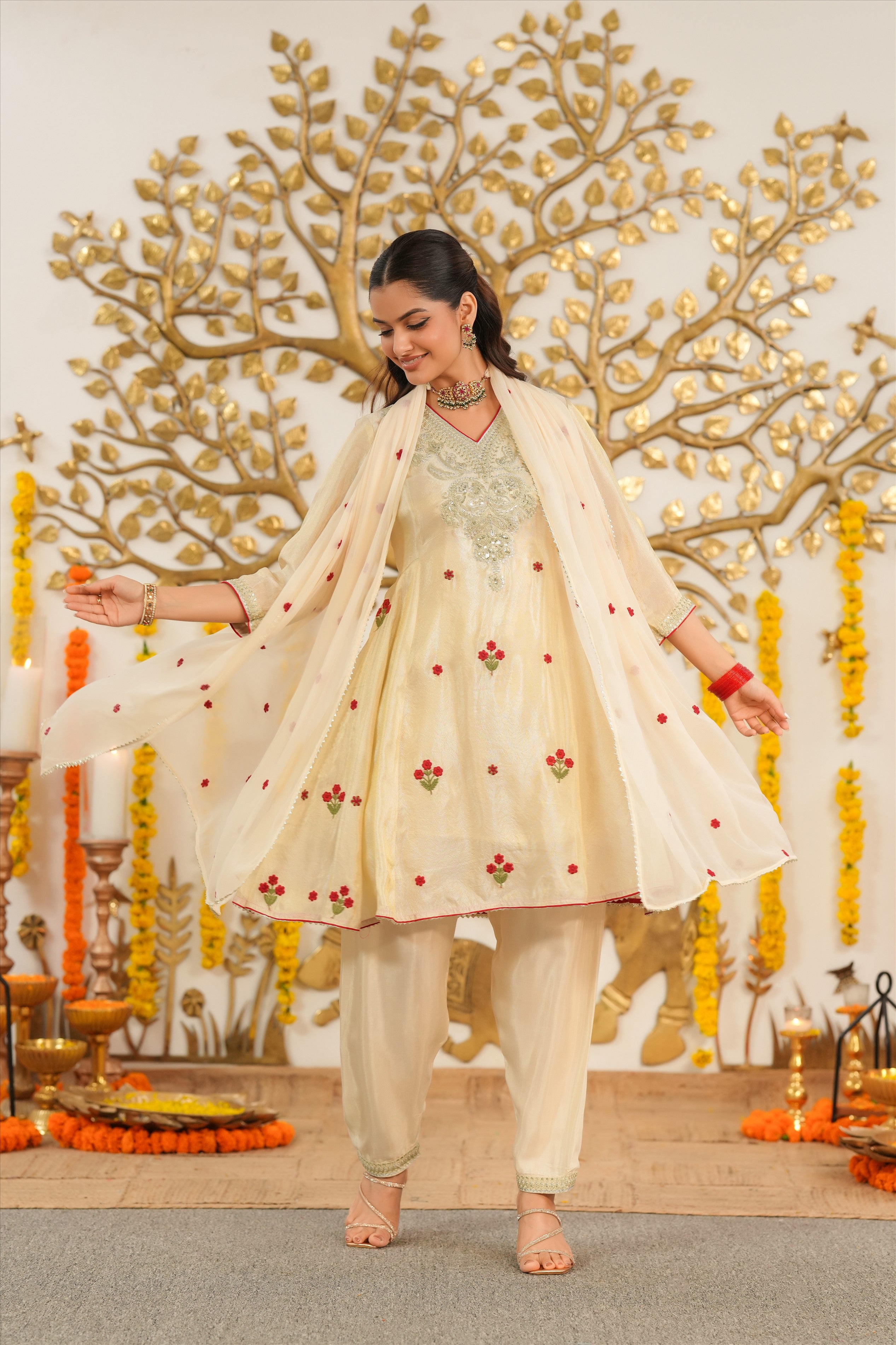 Ivory Shimmer Tissue Embroidered Anarkali Set