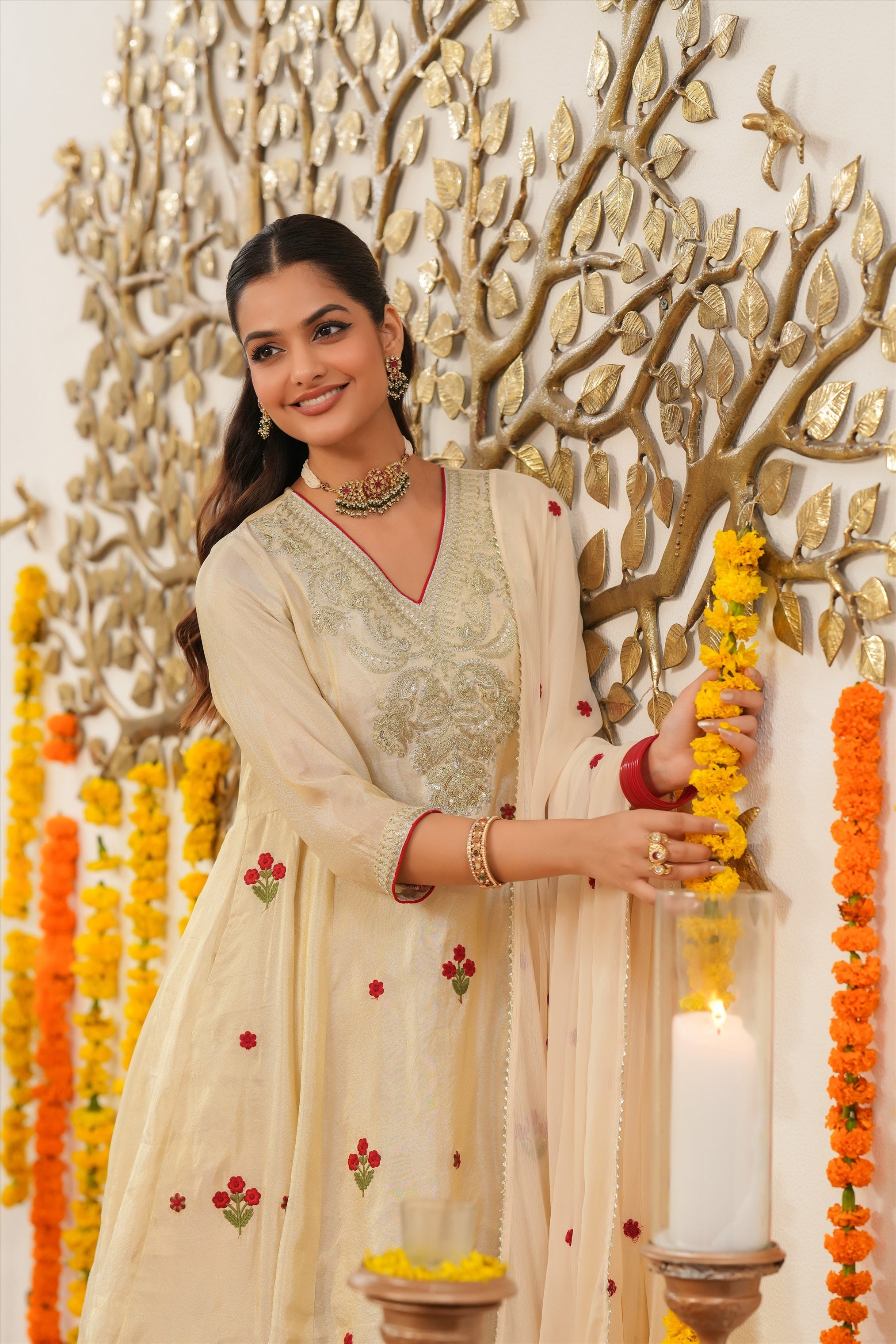 Ivory Shimmer Tissue Embroidered Anarkali Set