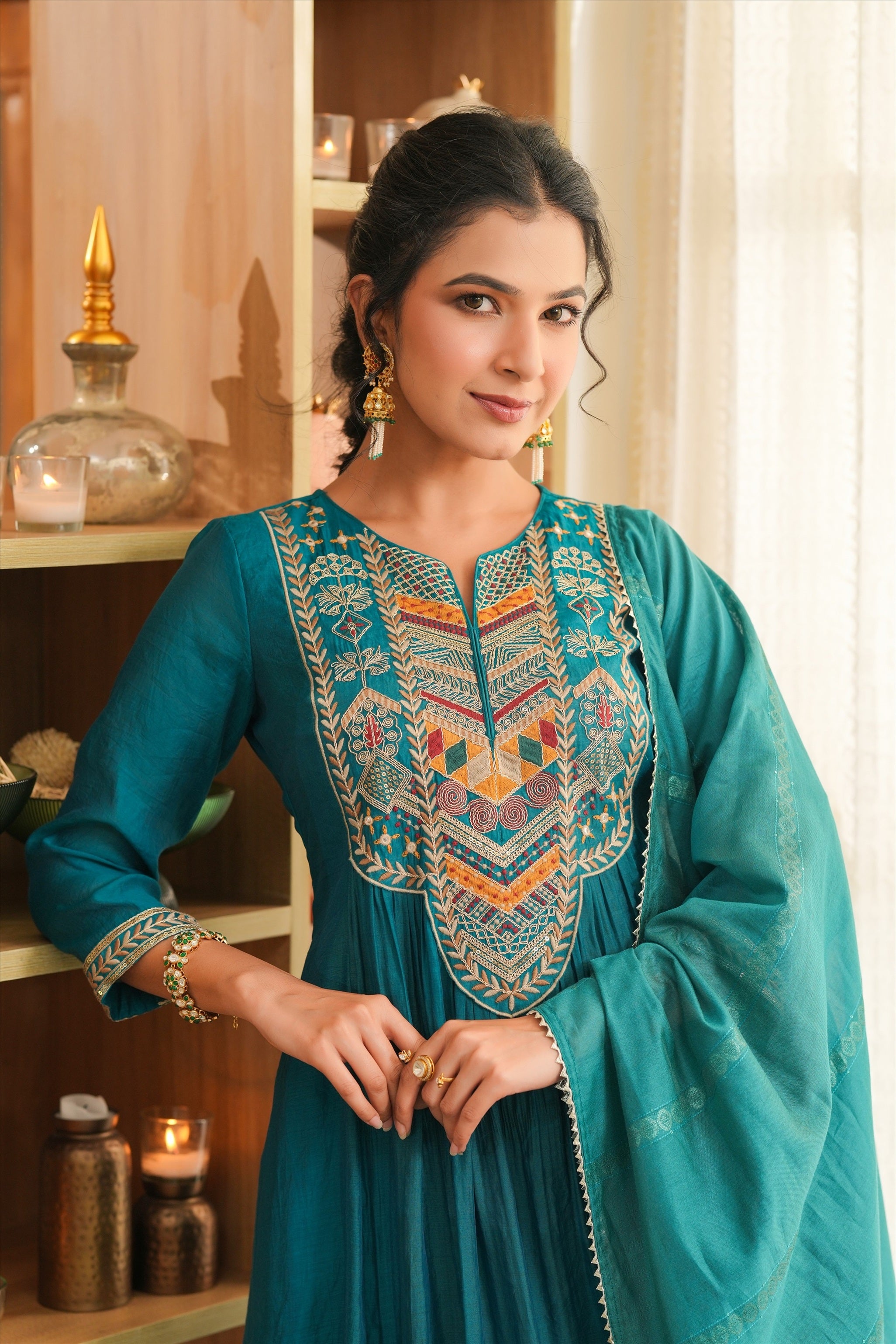 Teal Mul Chanderi Thread Embroidered Anarkali Suit Set
