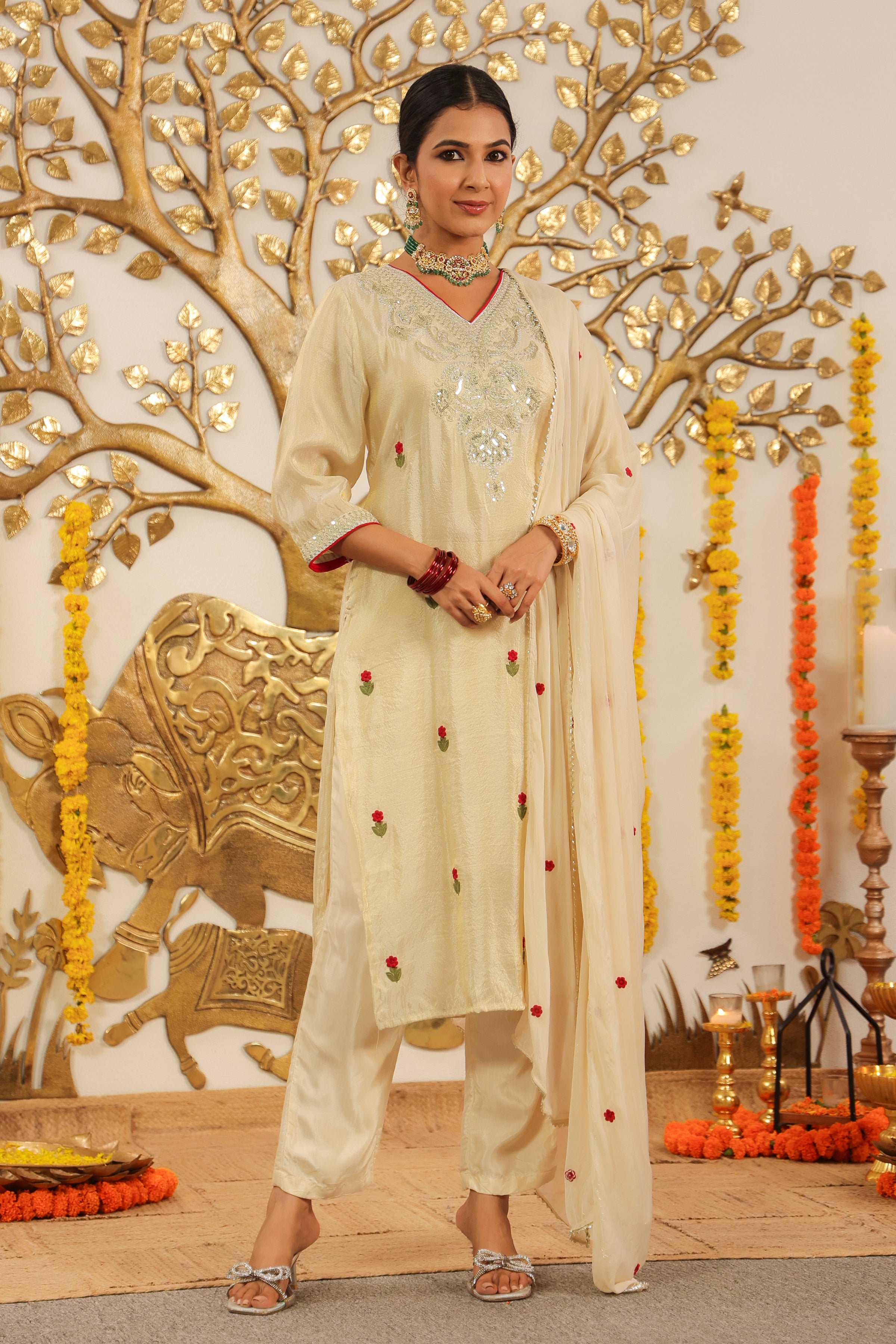 Ivory Shimmer Tissue Embroidered Straight Suit Set