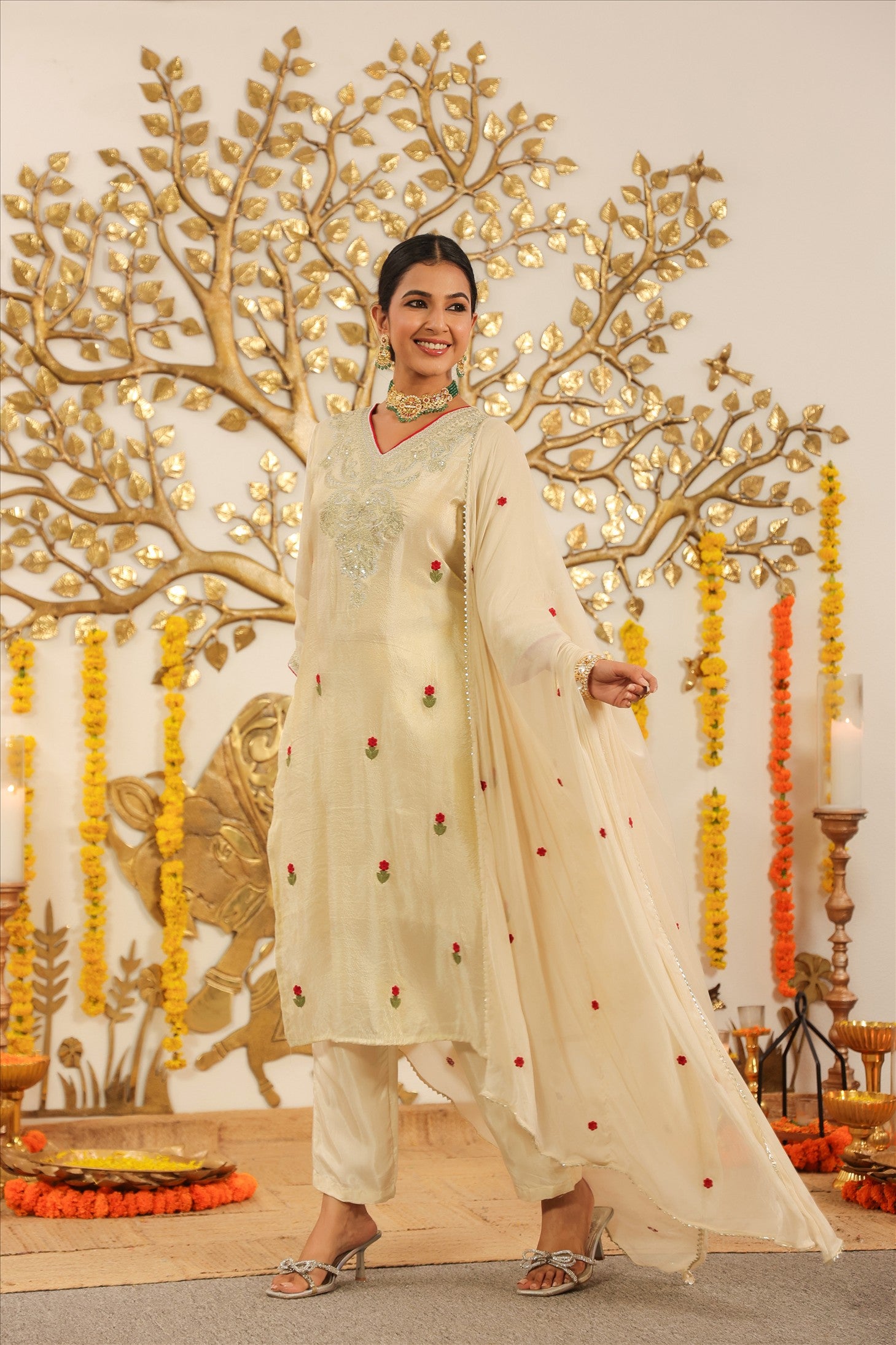 Ivory Shimmer Tissue Embroidered Straight Suit Set