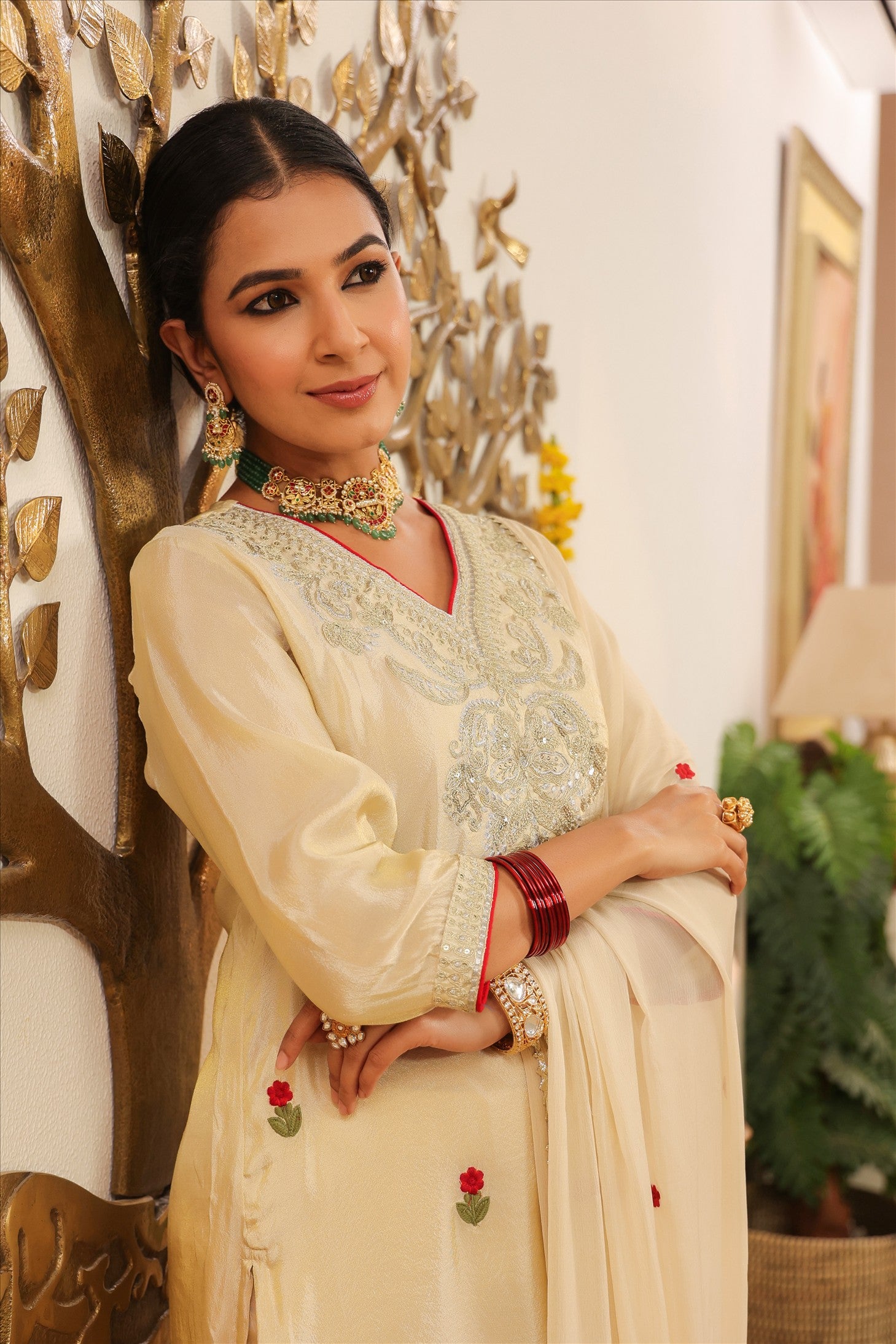 Ivory Shimmer Tissue Embroidered Straight Suit Set