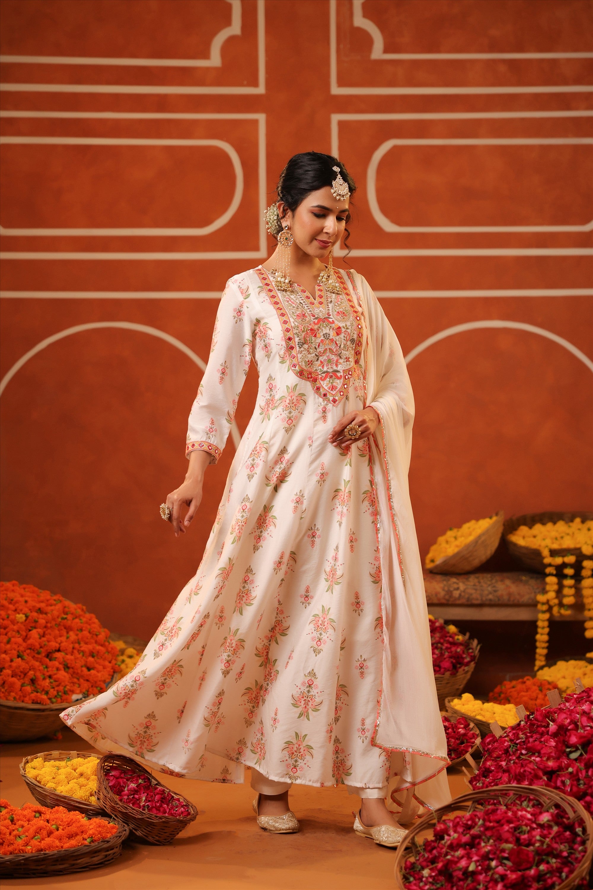 Ivory Floral Embroidered Anarkali Kurta Set