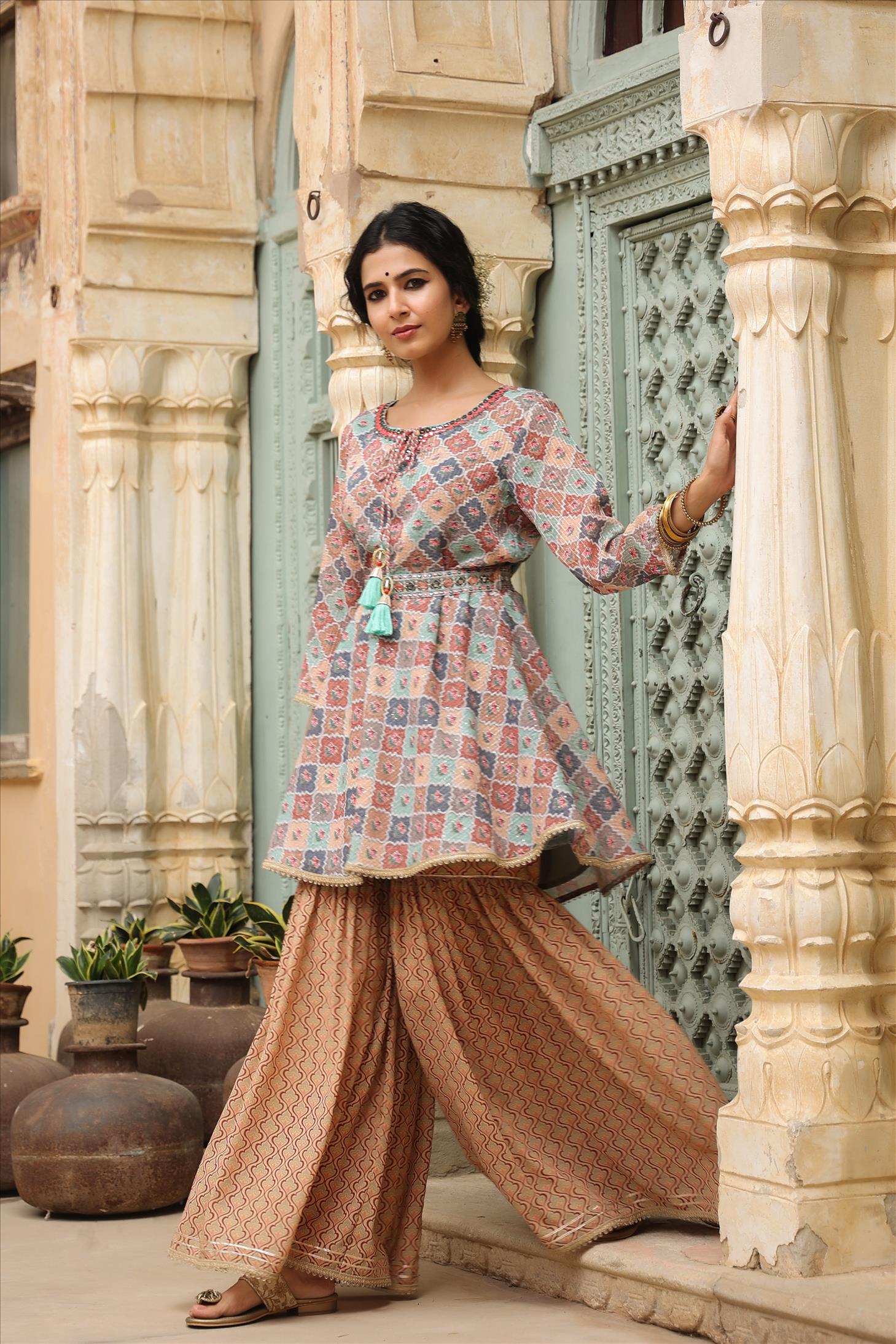 ZOYA PURE VISCOUSE EMBROIDERY AND HANDWORK KURTI WITH PANT AND ORGANZA CROCHET  WORK DIGITAL DUPATTA BY LILY AND LALI BRAND WHOLESALER AND DEALER