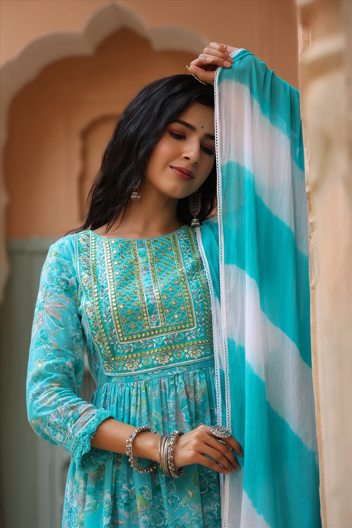 Turquoise Mul Cotton Floral Foil Print Side Slits Kurta Pant Dupatta Set