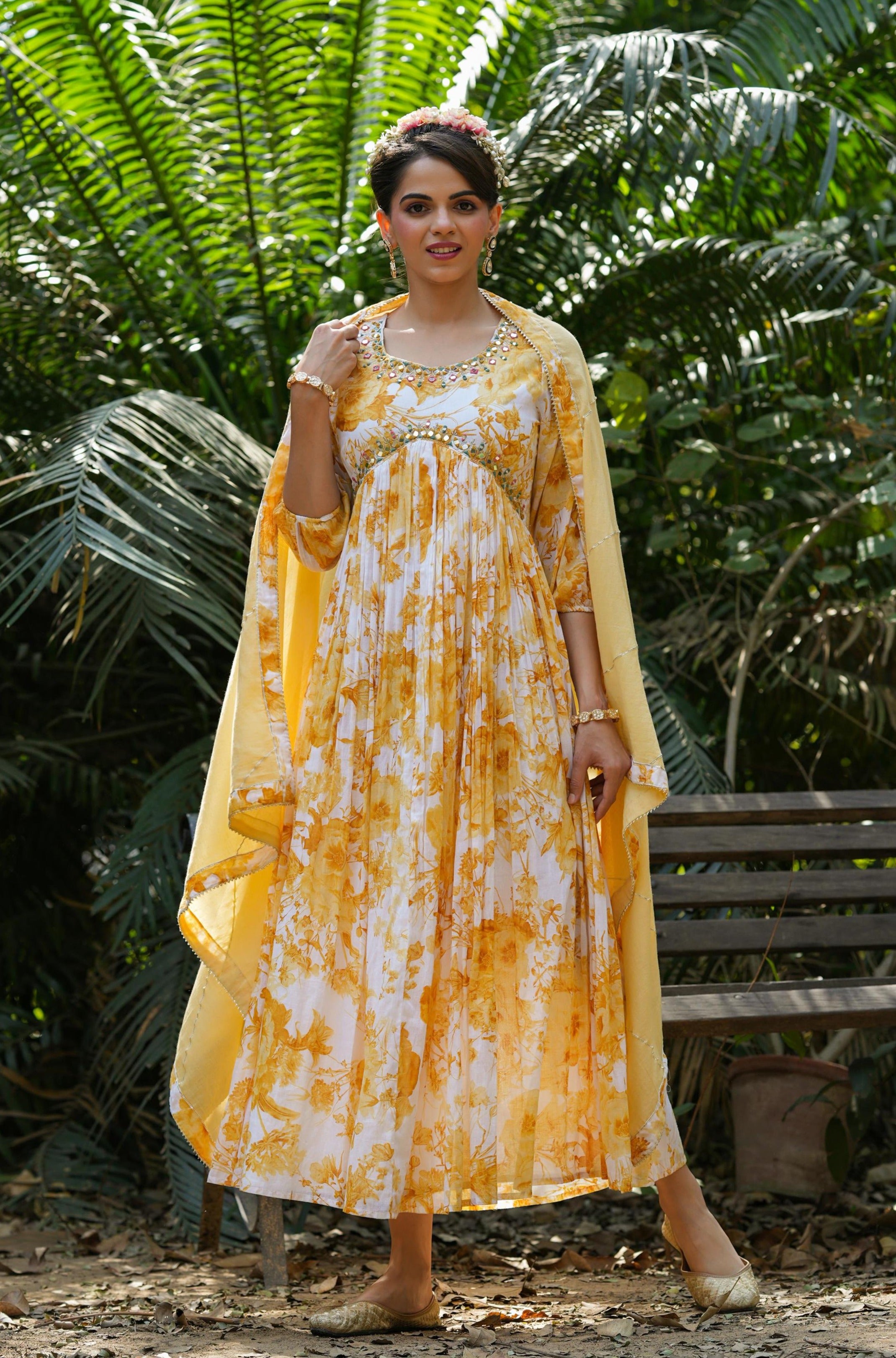 Lehenga Choli | Haldi Mehndi Dress For Bride | Freeup