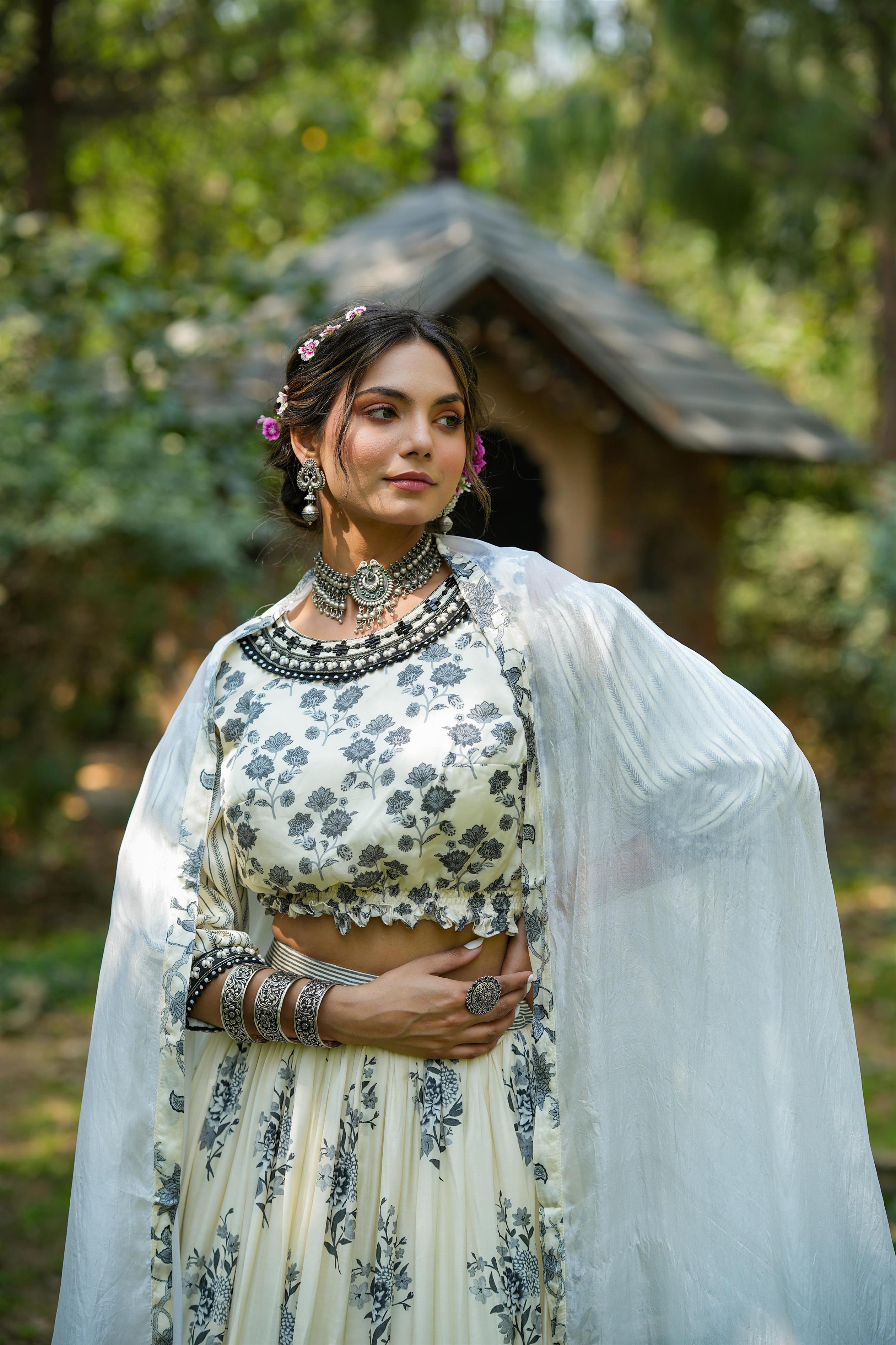 Floral Digital printed Lehenga set with intricate handwork – Pooja Koshti  Clothing